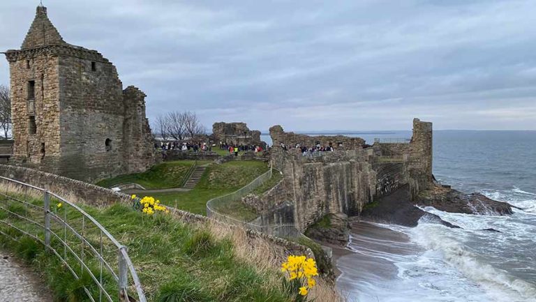 St Andrews Palace - St Andrews Tours