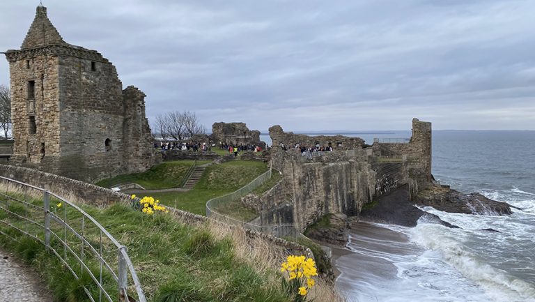 St Andrews Palace - St Andrews Tours